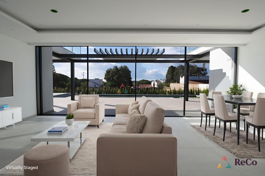 Main image of property: Algarve, Olhos De Agua