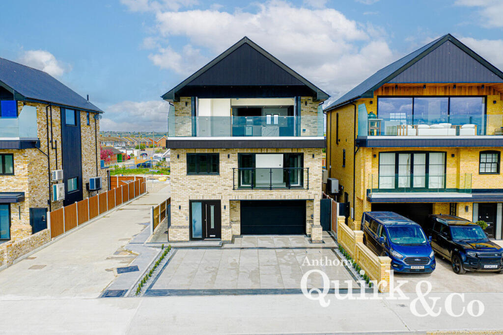 Main image of property: Eastern Esplanade, Canvey Island, SS8