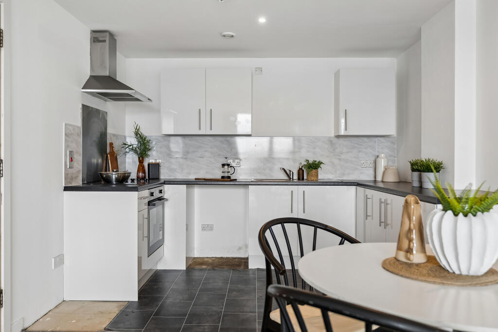 Apartment in Glasgow - More