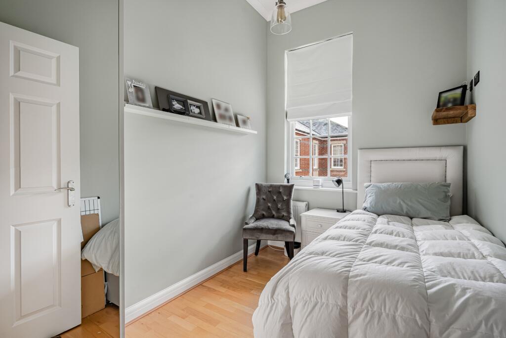 Additional image 8 of Beningfield Drive, Napsbury Park, AL2