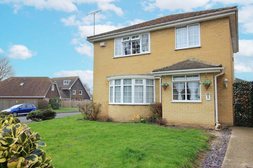 Main image of property: Delacourt Close, Cliffsend, Ramsgate, Kent, CT12