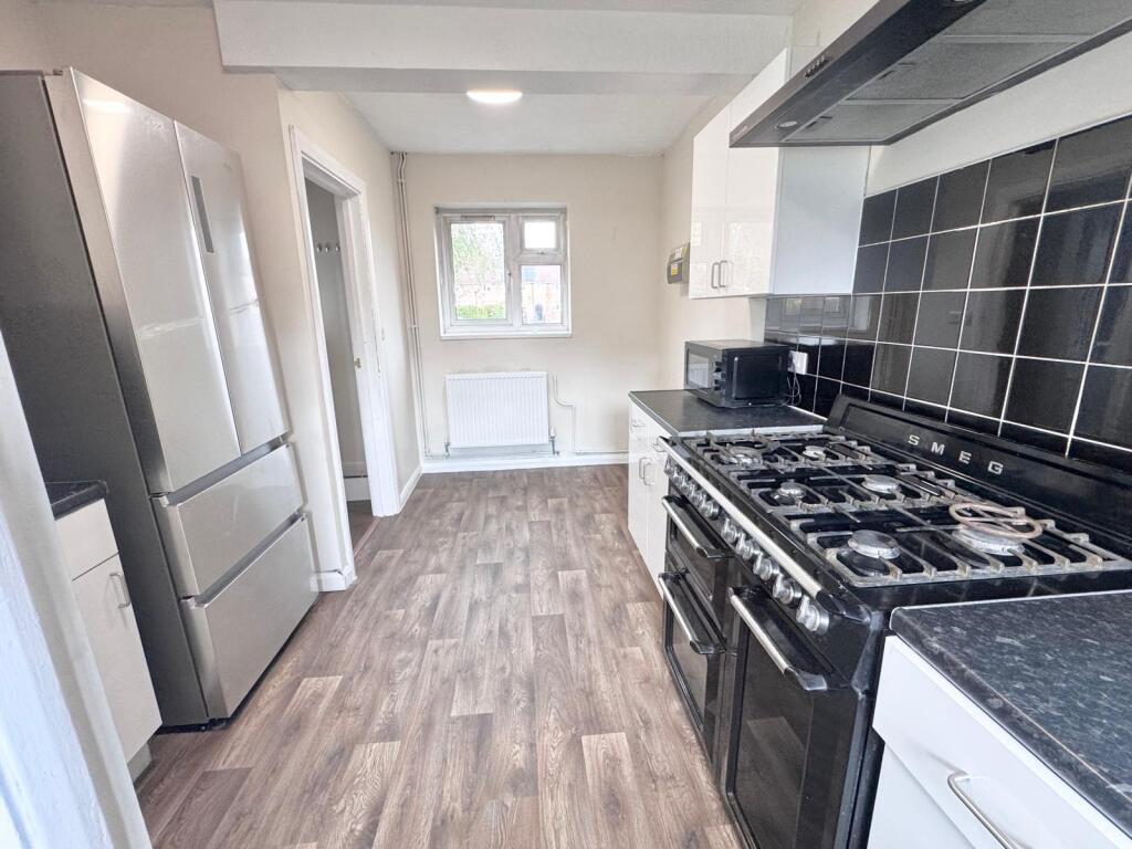 House in Charnwood, Shelthorpe - View 5