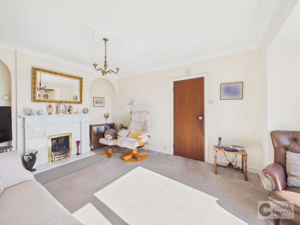 House in Ipplepen, Park Hill - More