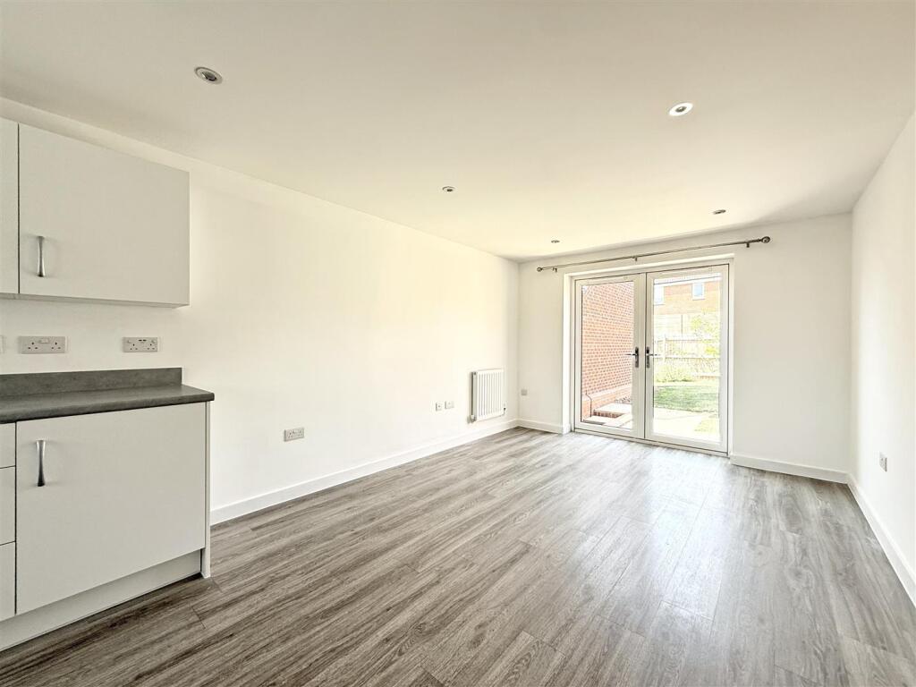 House in Shrewsbury - View 2