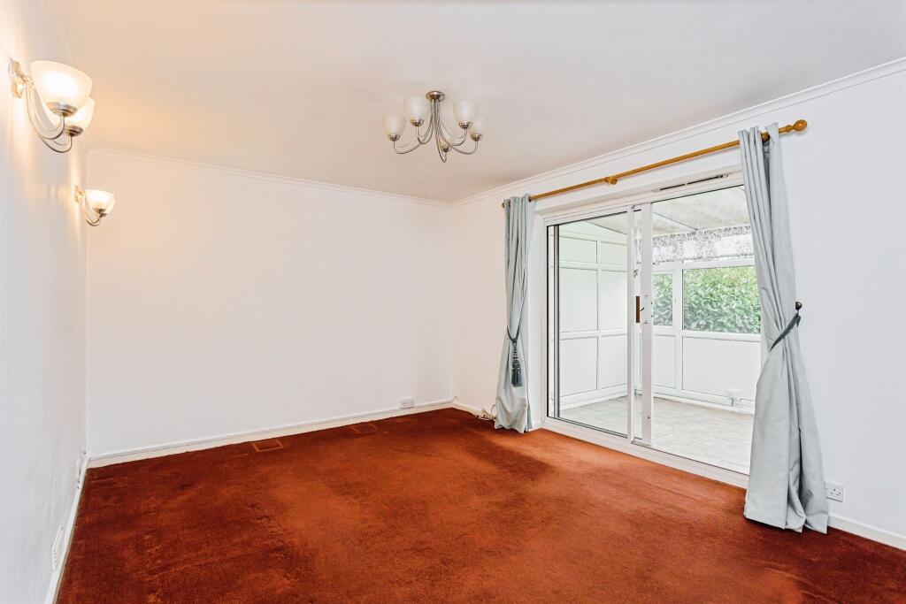 Friars Oak Road, HASSOCKS photo 3