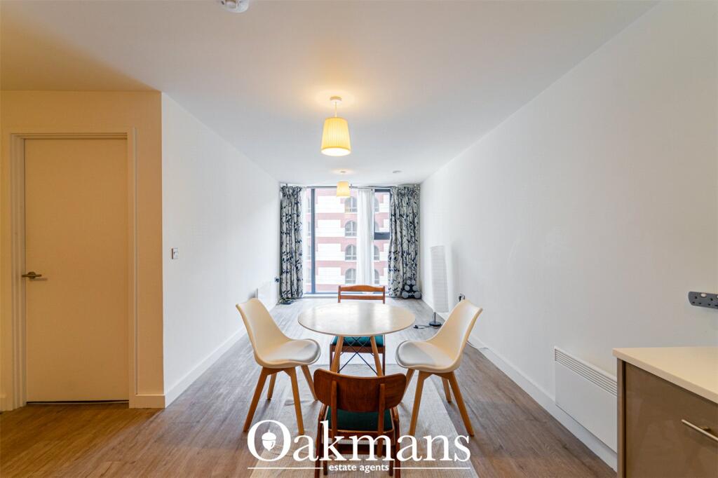 Apartment in Birmingham - More