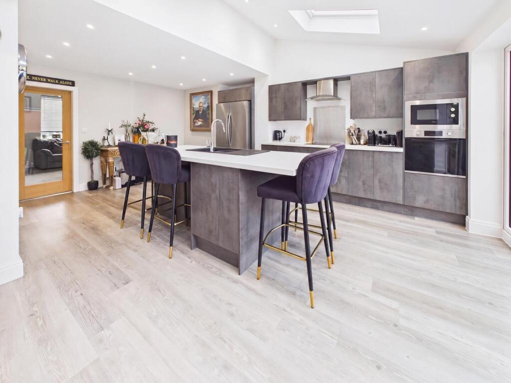 House in Preston - View 5