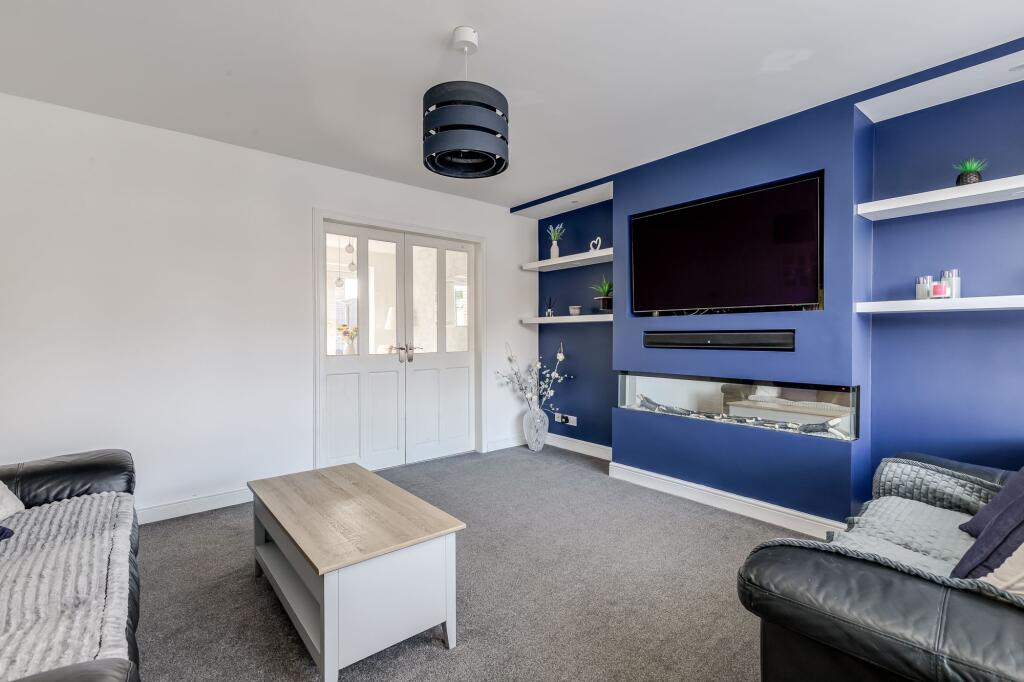House in Wigan, Greater Manchester - More