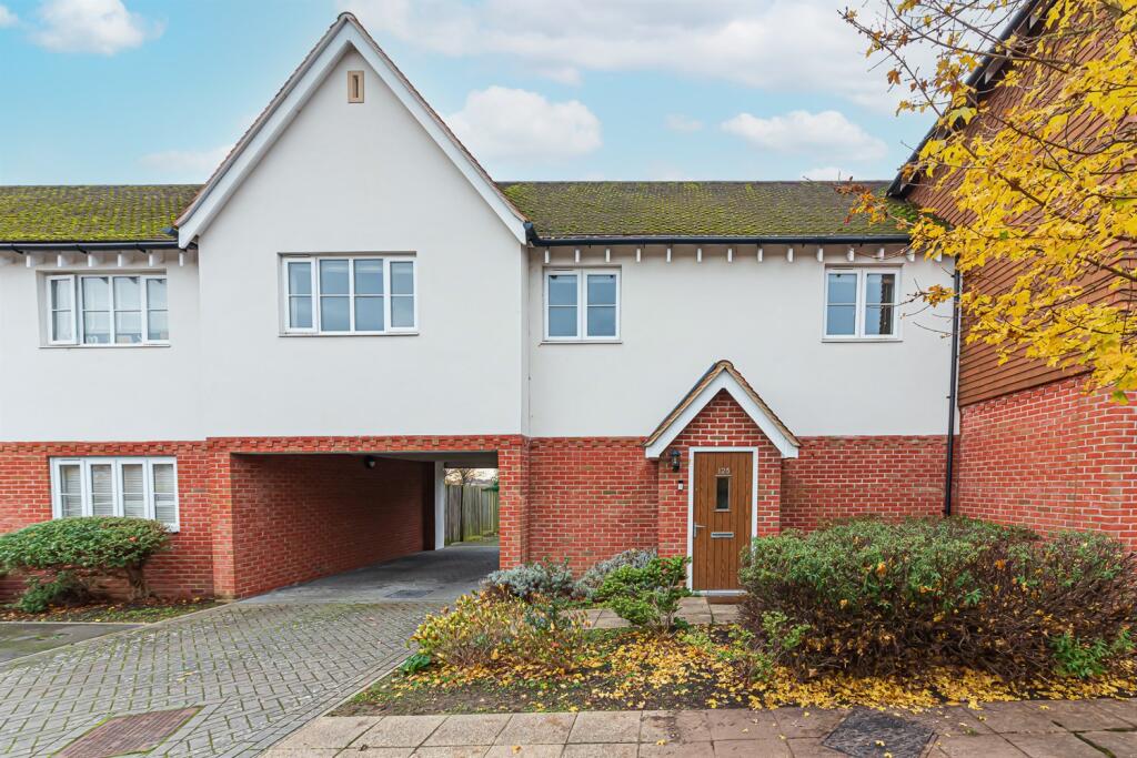 Main image of property: Outfield Crescent, Wokingham, RG40