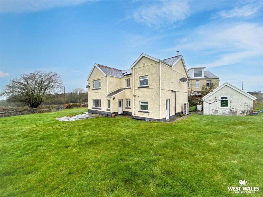 Main image of property: Pontantwn, Kidwelly