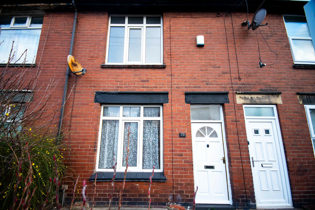 2-bed terraced on Barnsley Road, Wath-upon-dearne, £75,000