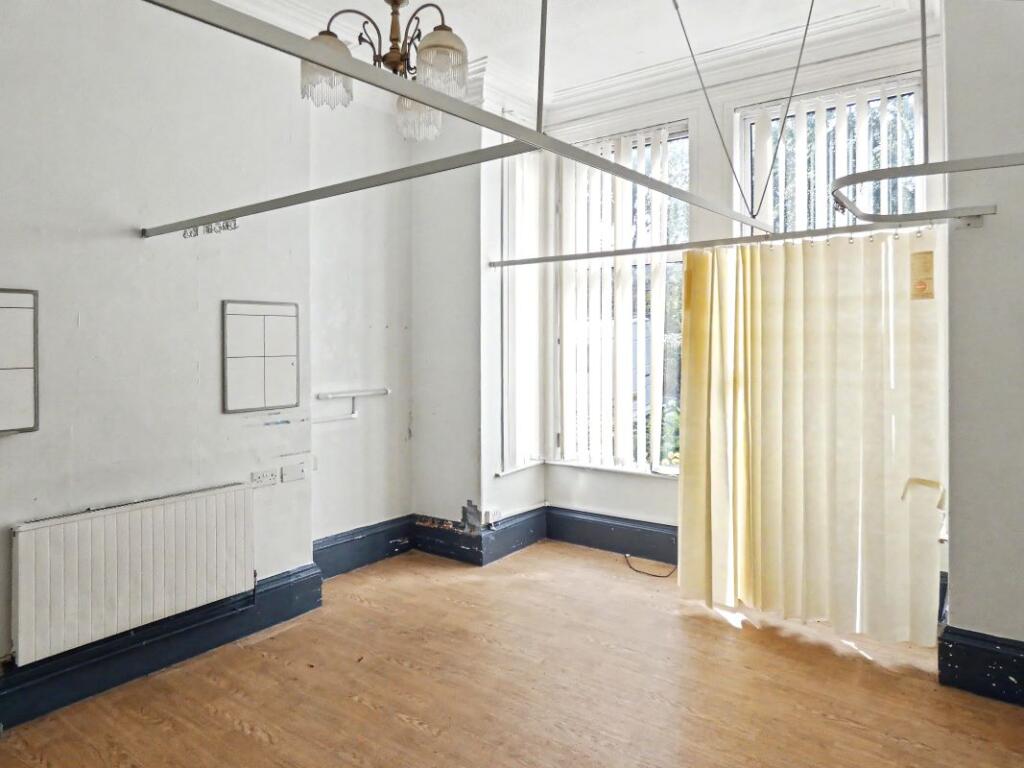 House in Hull, Avenues - View 2