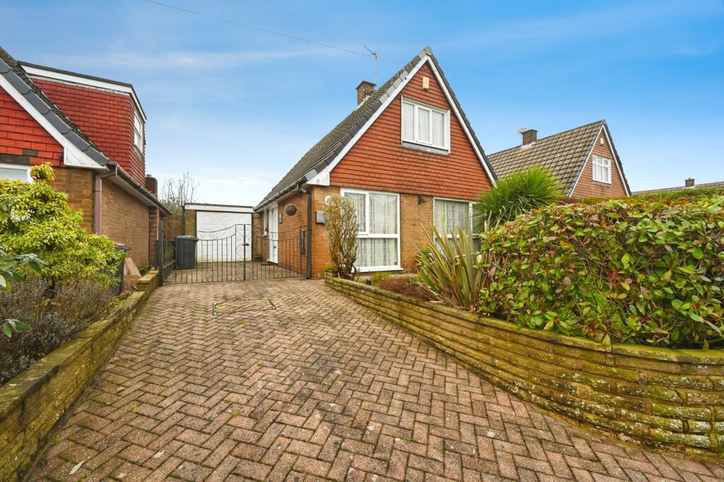 Main image of property: Paschall Road, Kirkby-in-Ashfield, Nottingham, Nottinghamshire, NG17