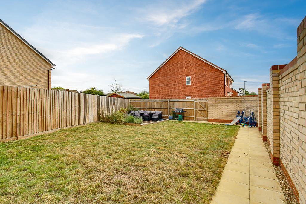 House in Rochford, High Elms Park, Hullbridge - View 2