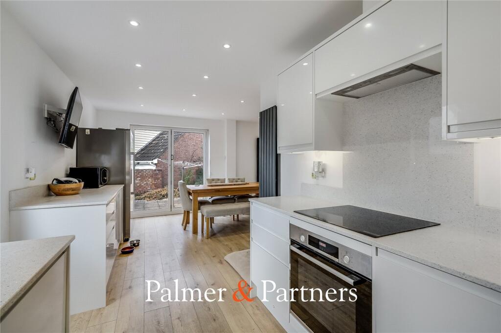 House in Chelmsford - View 4