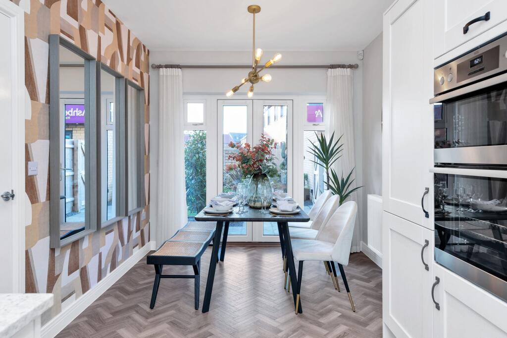 Off Calverton Lane, Whitehouse Park, MK8 - View 6