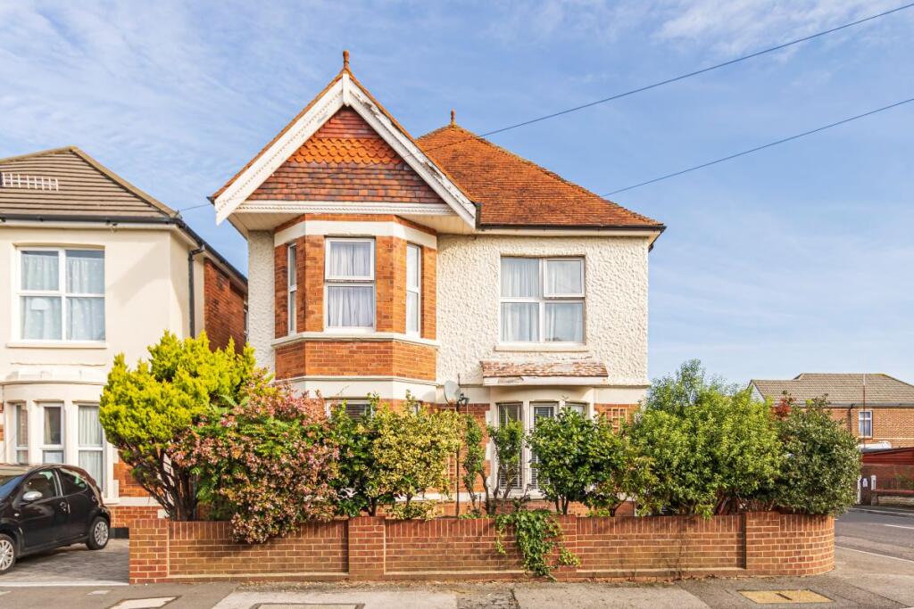 Main image of property: 9 Oak Road, Bournemouth, Dorset, BH8 8TB