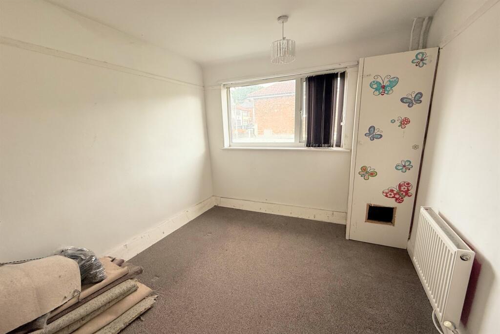 Russell Road, Runcorn, WA7 4BH photo 5