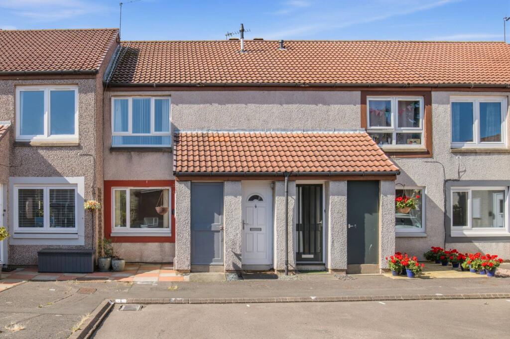 Main image of property: 10 Springfield, Leith, Edinburgh, EH6 5SF