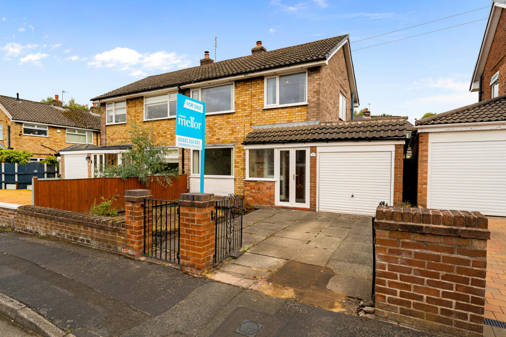 Main image of property: Knightsbridge Avenue, Warrington, WA4 2QR, Grappenhall