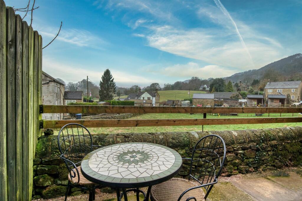 Club Row, Eyam, Hope Valley photo 4