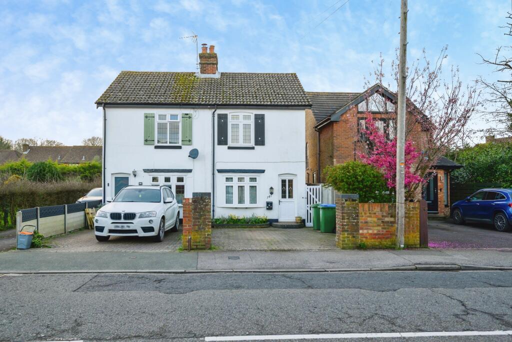 Main image of property: Locks road, Locks heath, SO31