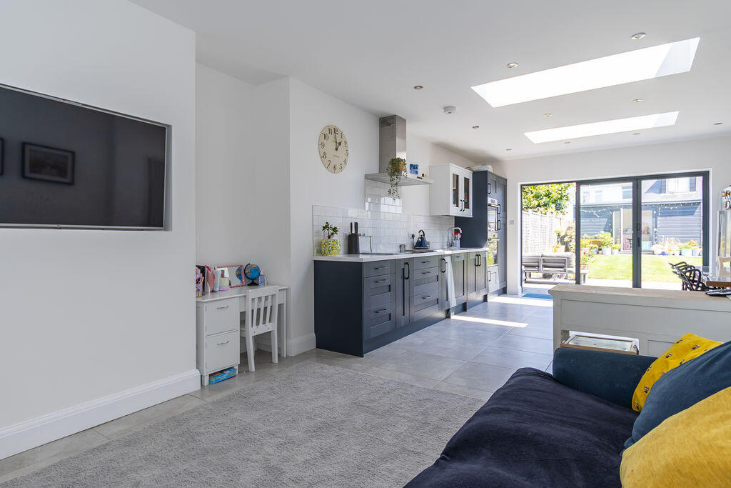 House in Penarth, Vale of Glamorgan - View 4