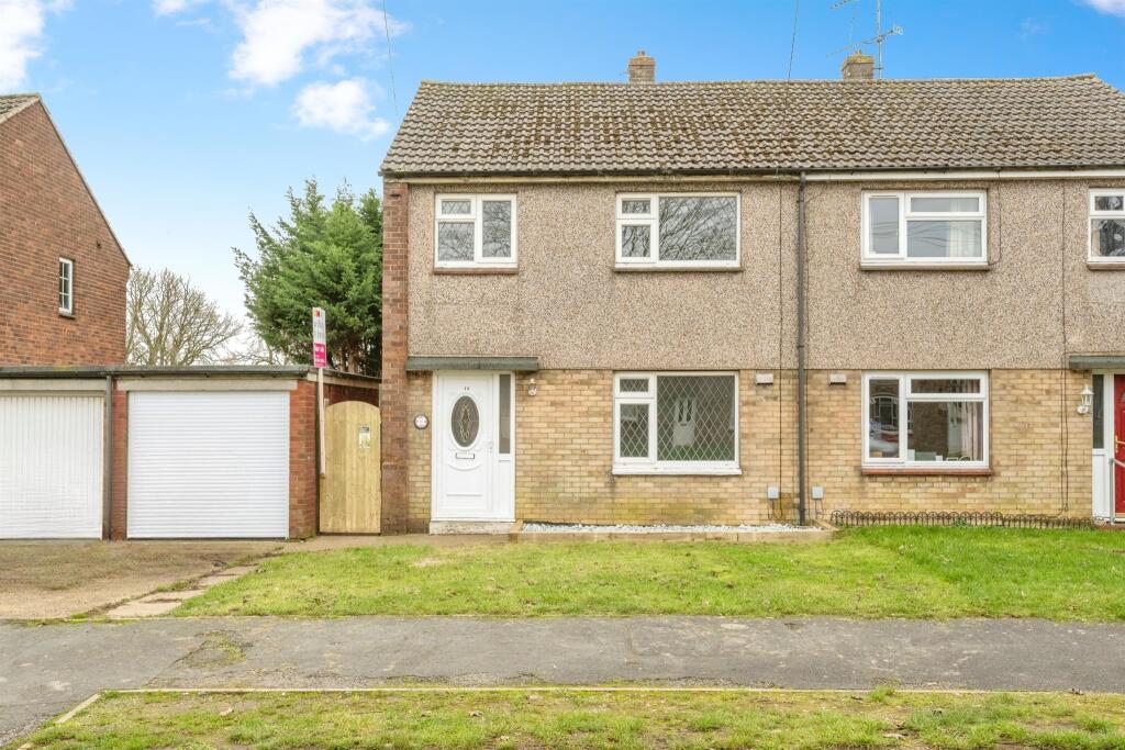 Main image of property: Stovin Crescent, Winterton, Scunthorpe