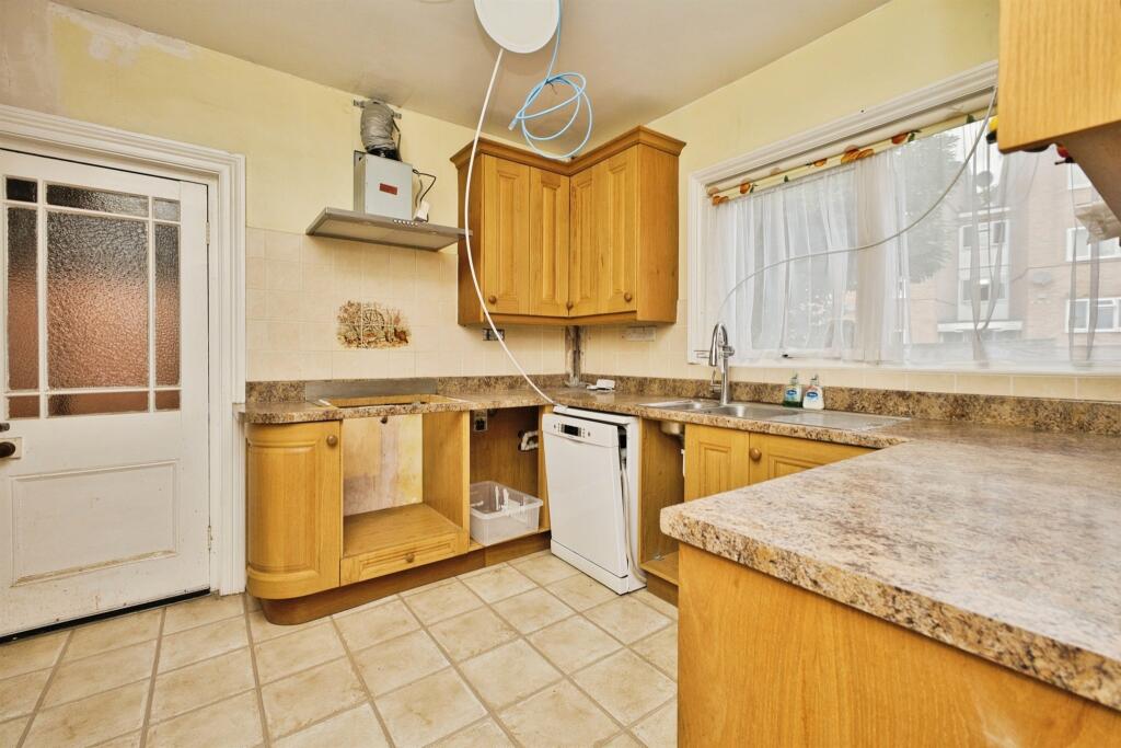 House in Bath - View 5