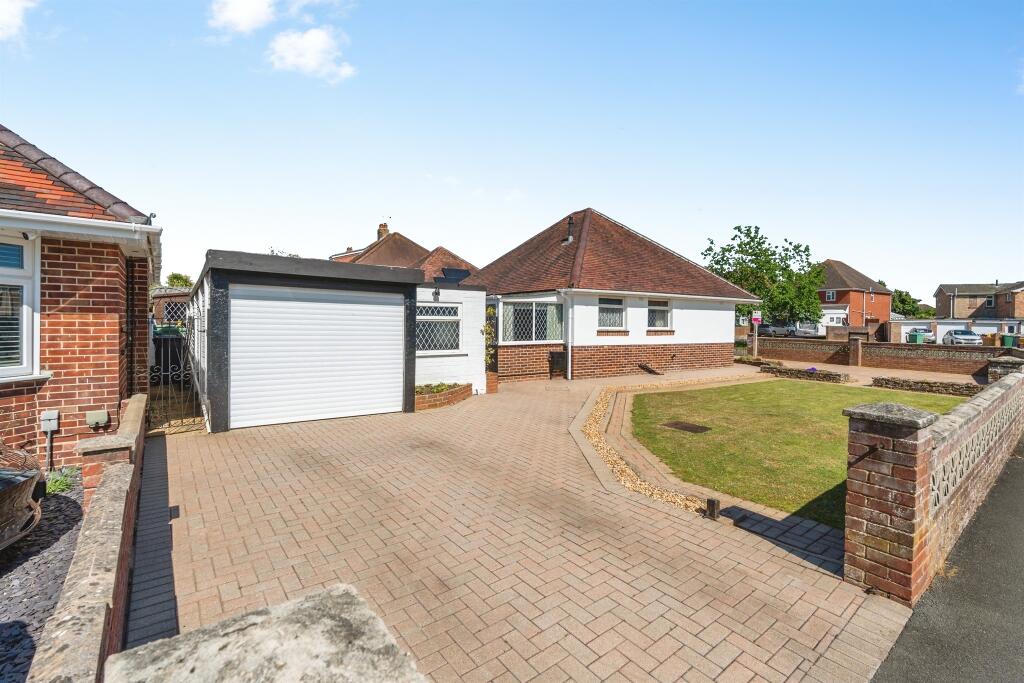 Main image of property: Hammonds Lane, Totton, Southampton