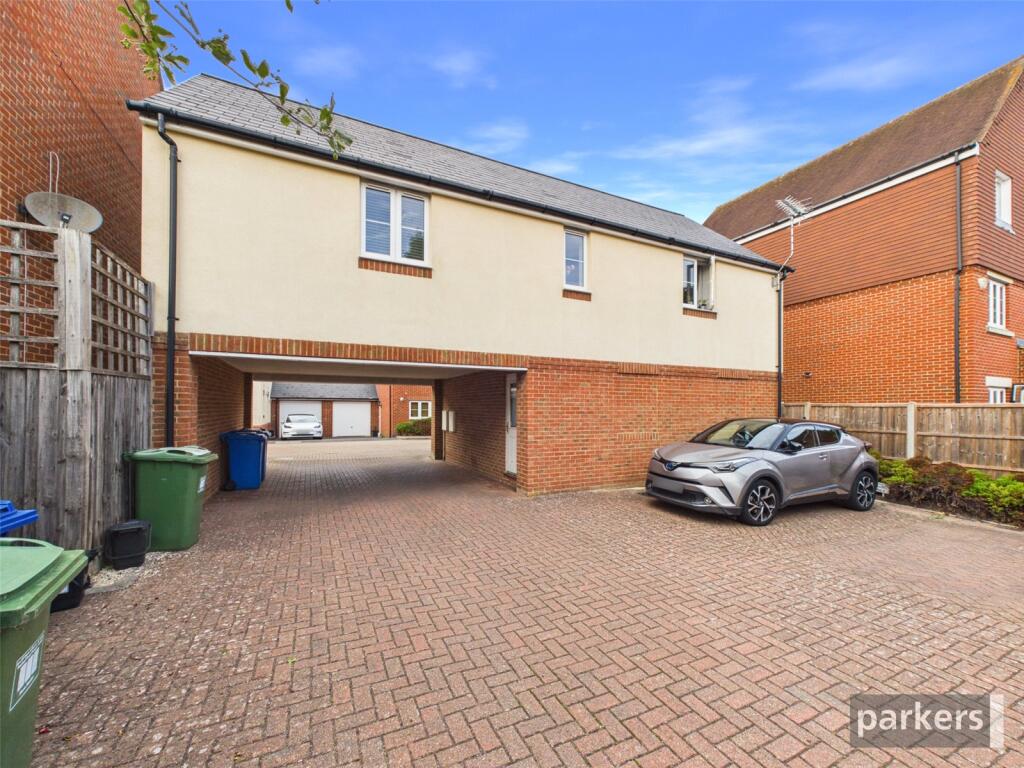 House in Bracknell - View 4