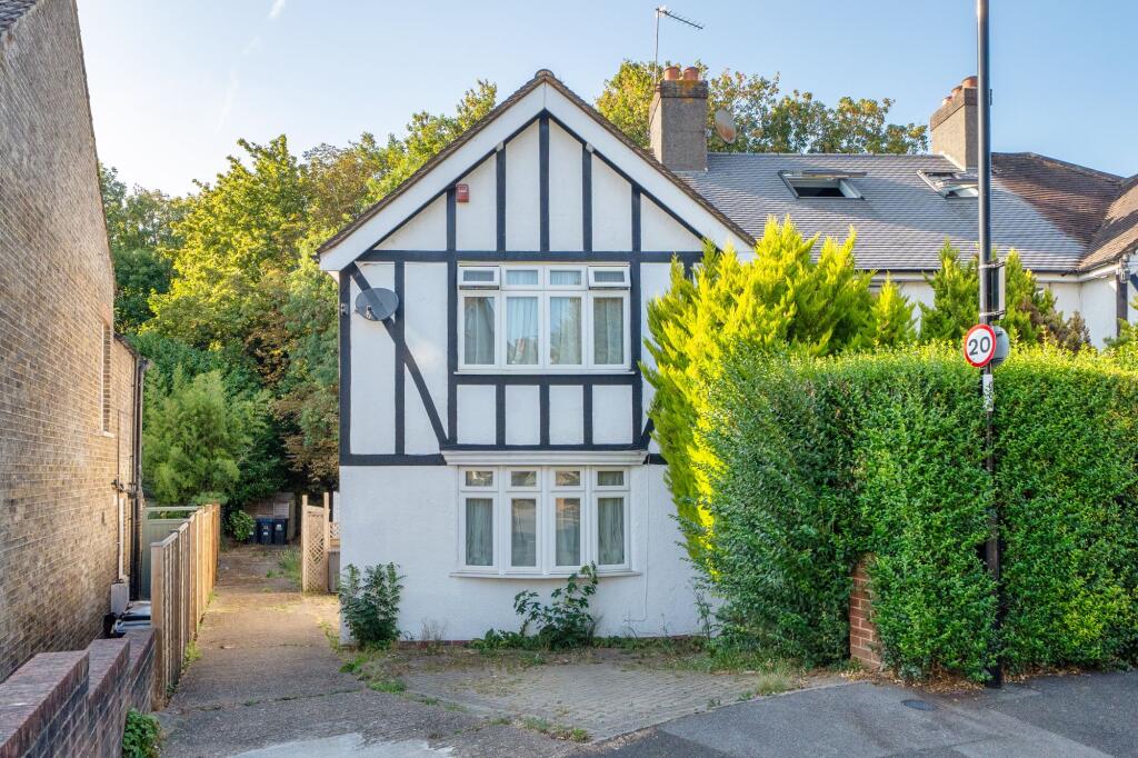 Main image of property: Reddown Road, Coulsdon, CR5