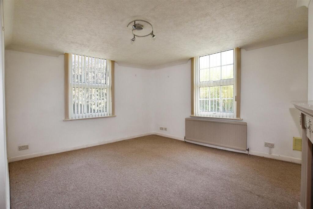 Tinwell Road, Stamford photo 2