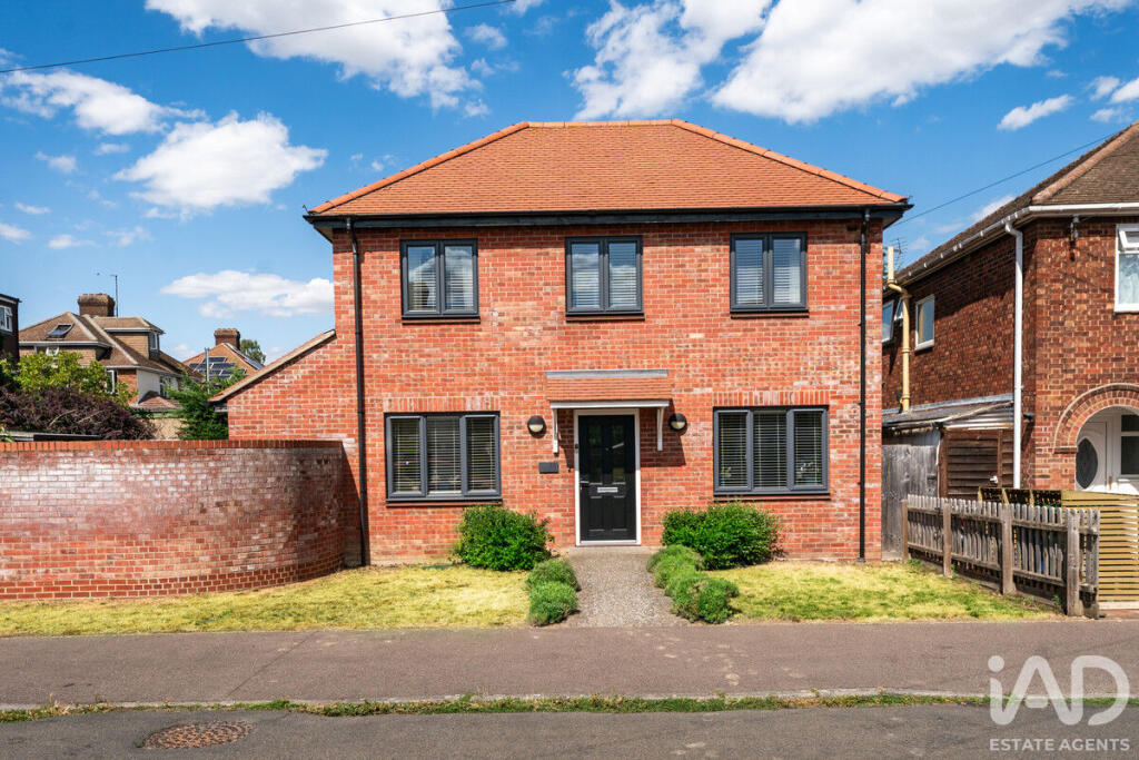 Main image of property: Elfleda Road, Cambridge, CB5