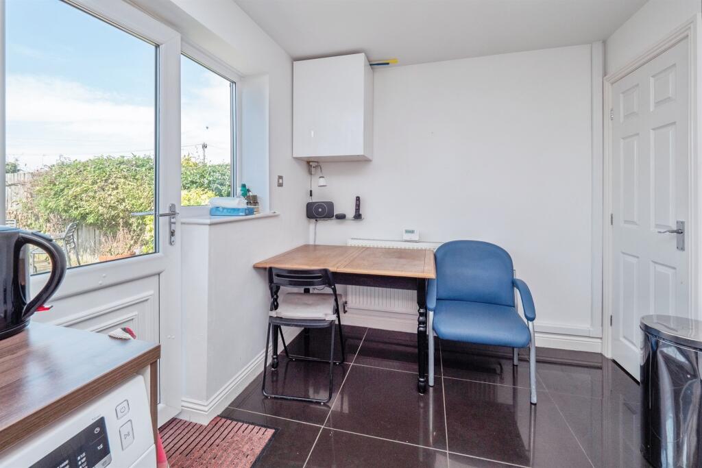 House in York - View 5