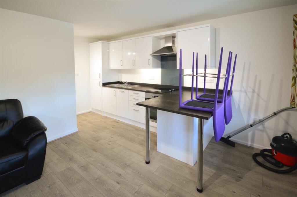 Main image of property: Room available at 26 The Forum, Tiverton Way, Cambridge