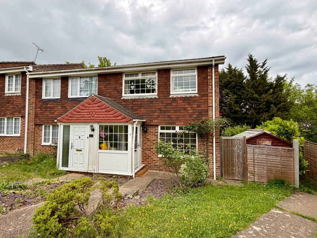Main image of property: A Fantastic Home In Hempstead, A First Purchase Close To Everything You Need!