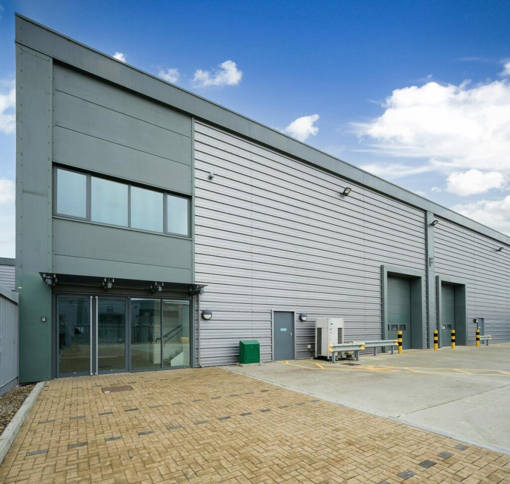 UK-TottenhamCP-UnitF-Externals-Mar26-01_medium.jpg