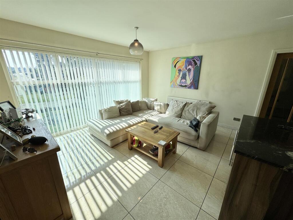 Egerton Close, Mansfield - View 5