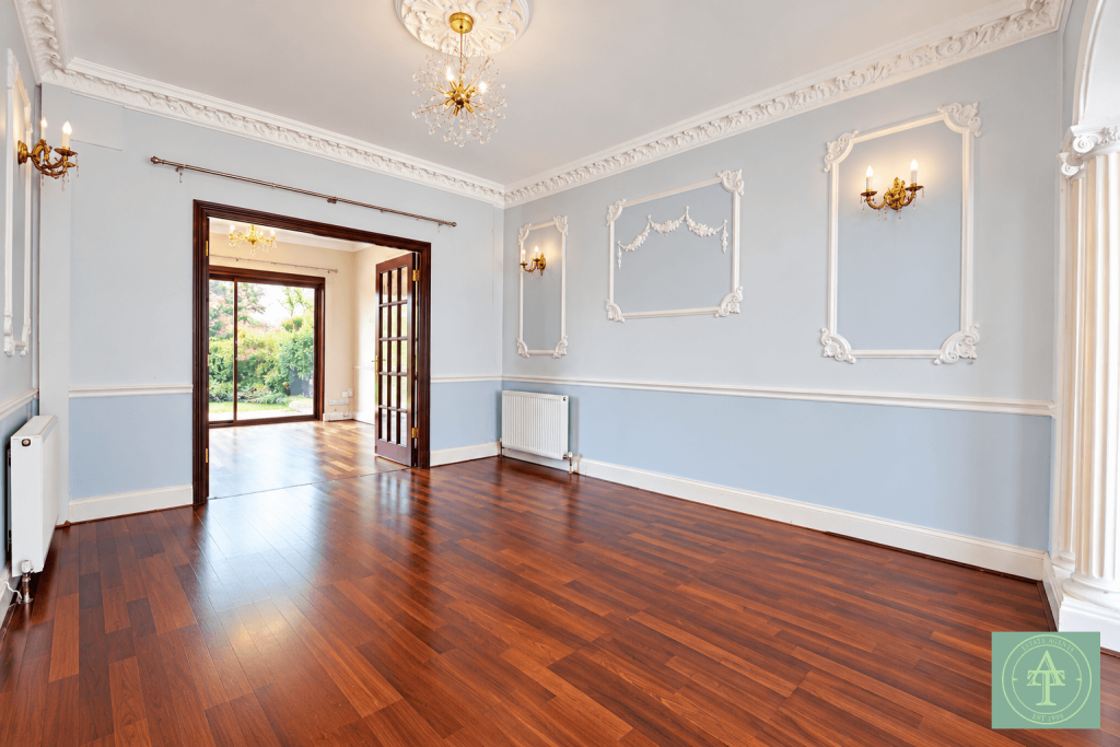 House in London - More