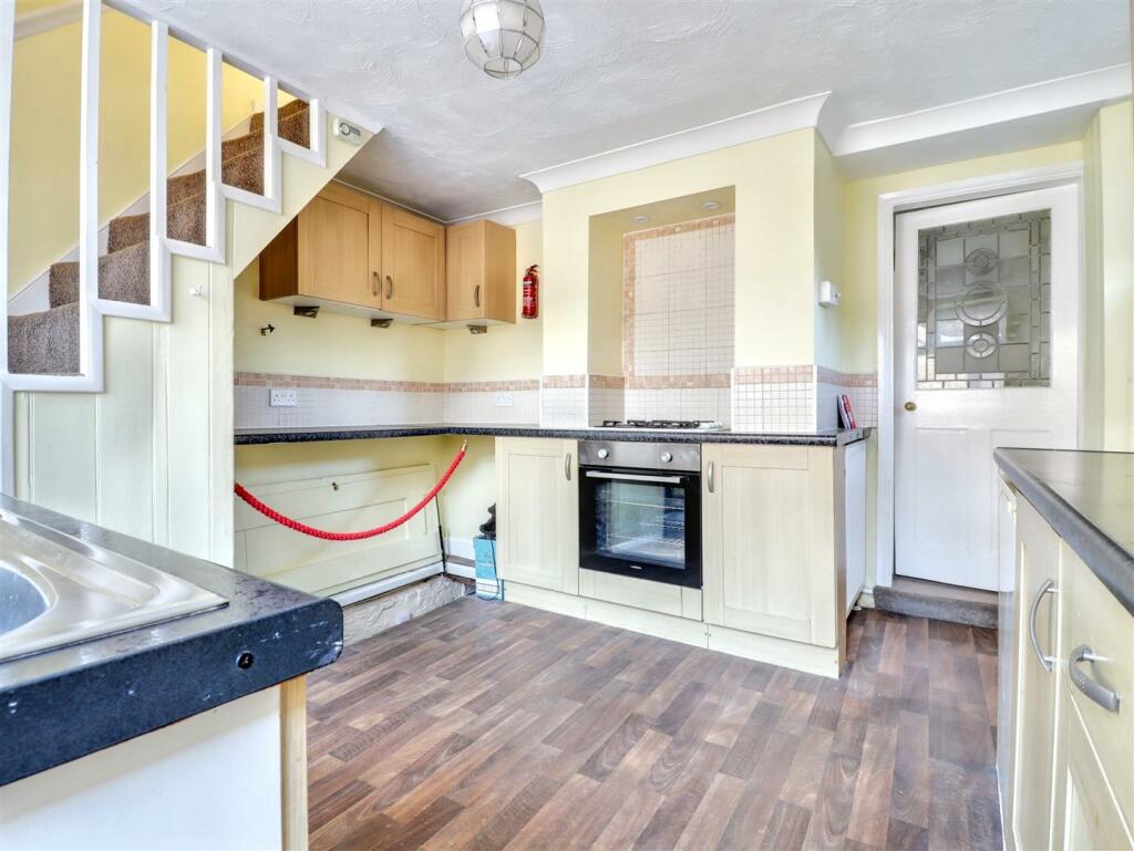 3-bed terraced on Tolhouse Street, Great Yarmouth, £125,000