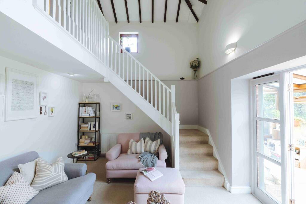 House in Exeter - View 3