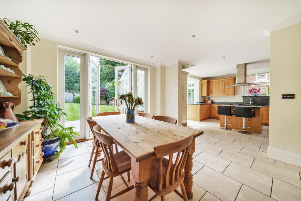 Sandy Lane, Cobham, KT11 – pohled 4