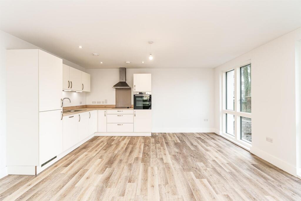House in Worthing, Broadwater - View 4