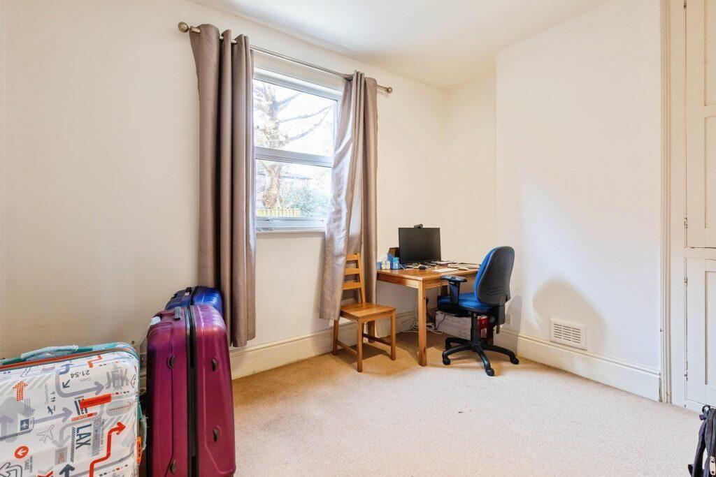 Apartment in Warwick, Royal Leamington Spa - View 5