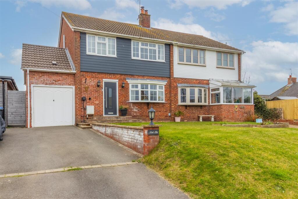 Main image of property: Fair Close, Frankton, Rugby