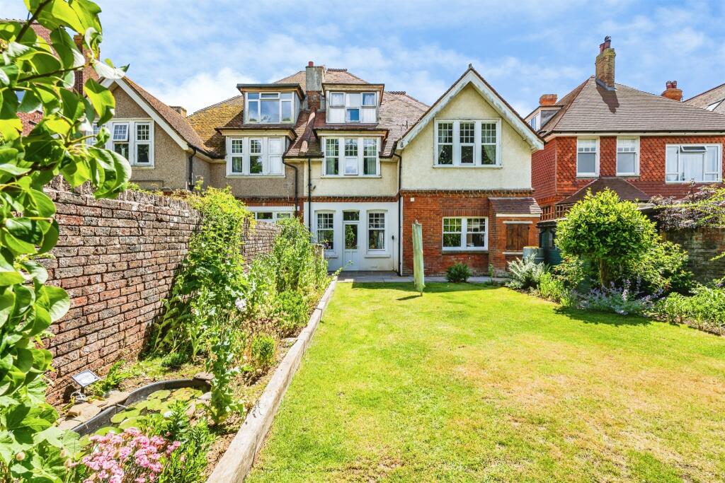 Main image of property: Sutton Park Road, SEAFORD