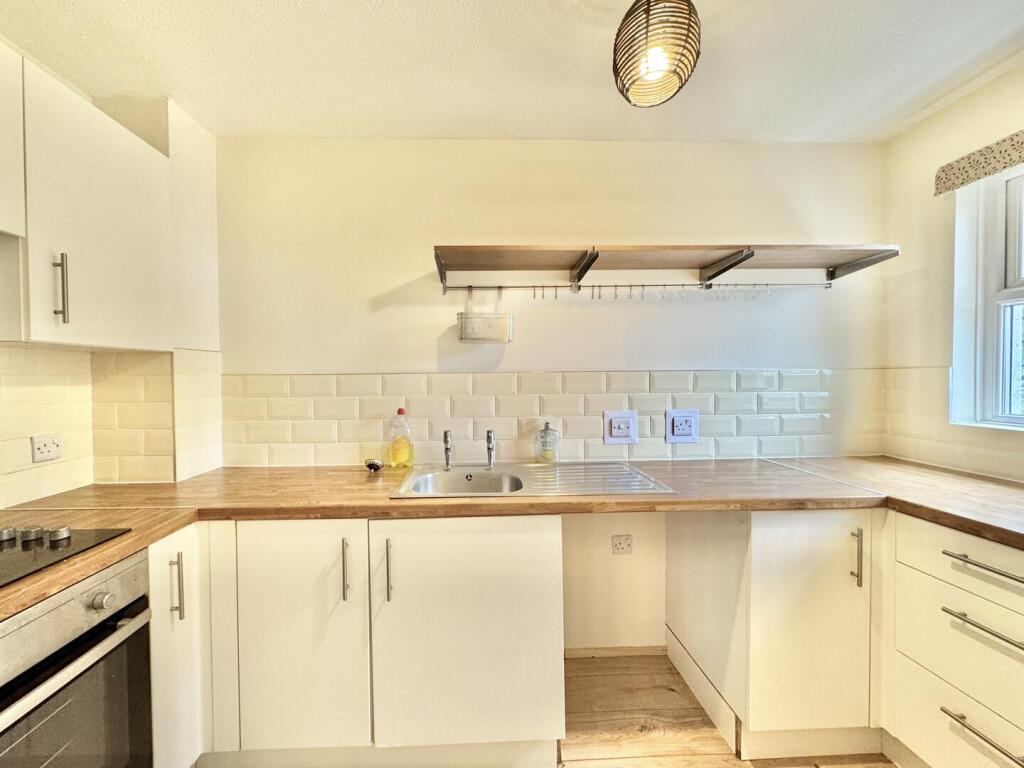 House in Penryn, Cornwall - View 5
