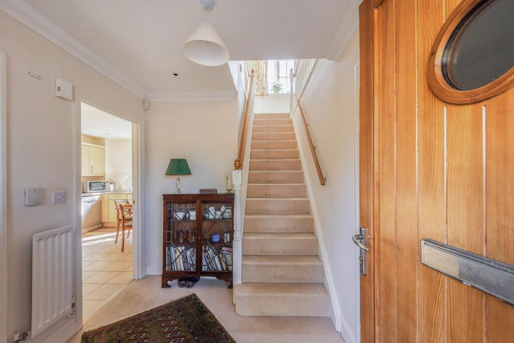 House in Winchester, Wickham - View 5