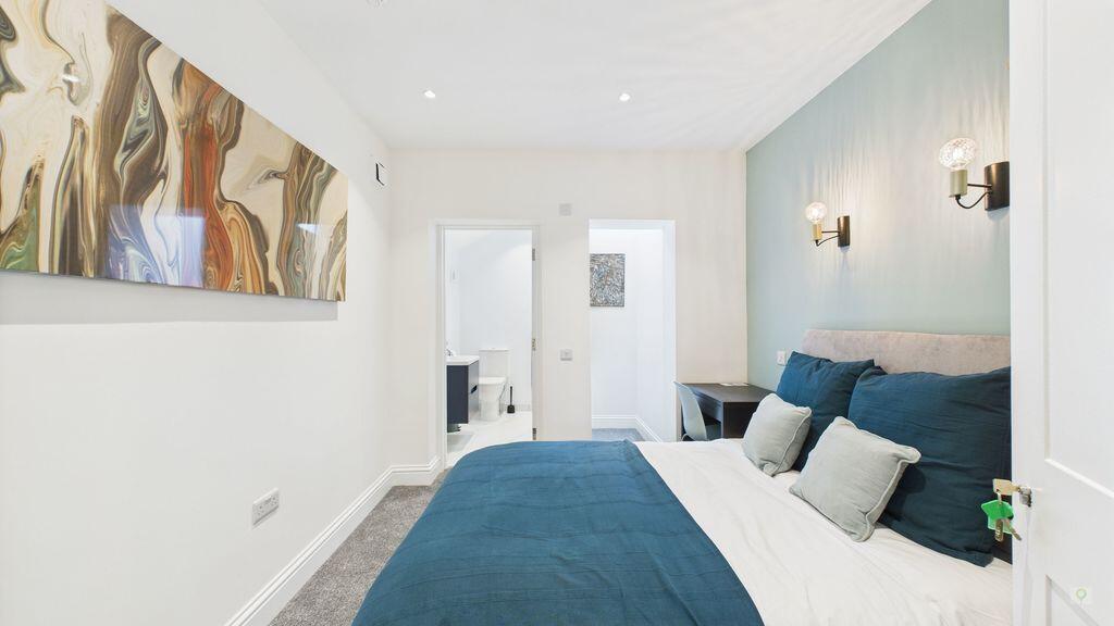 Main image of property: Room 2, 73 Sherborne Road, Yeovil  